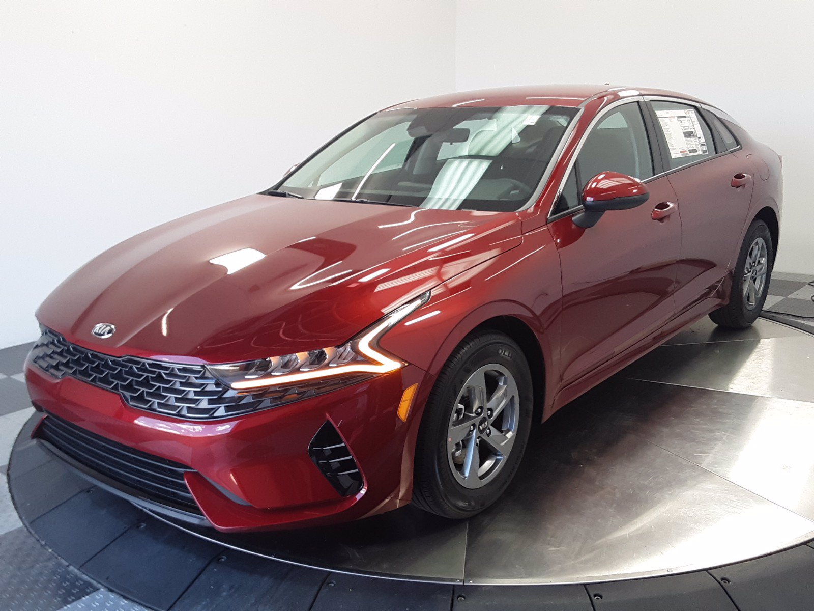 New 2021 Kia K5 LX FWD 4dr Car